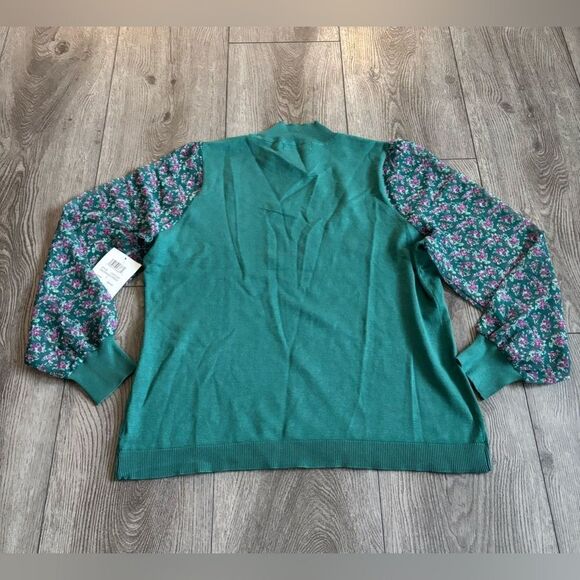 89th Madison Floral Sleeve Green Sweater - Picture 2 of 4
